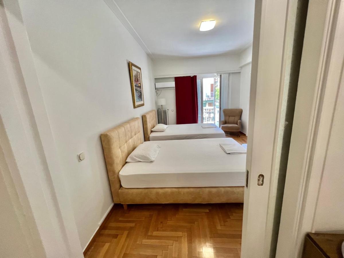 אתונה Victoria Grand Palace Apartments מראה חיצוני תמונה