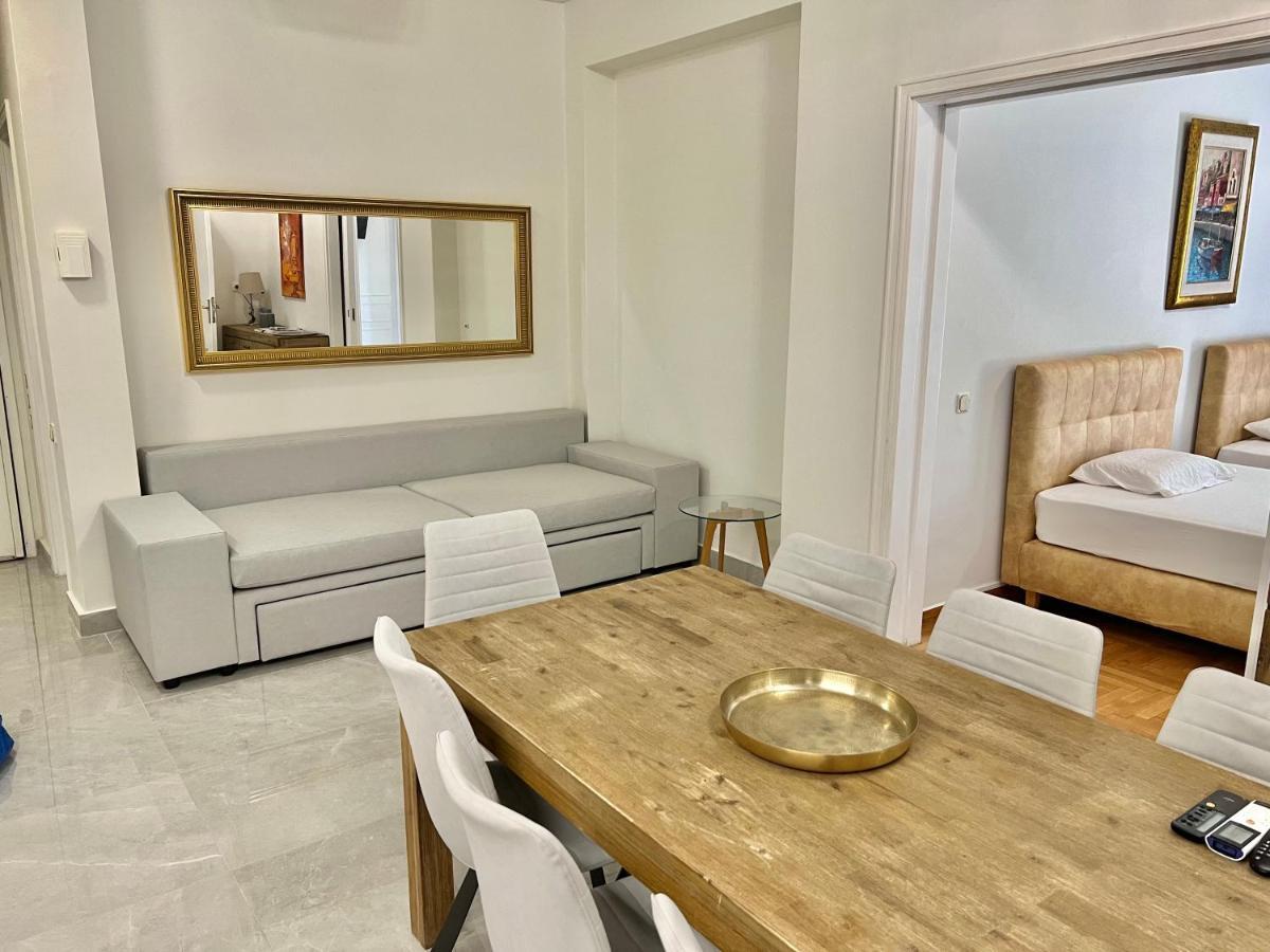 אתונה Victoria Grand Palace Apartments מראה חיצוני תמונה
