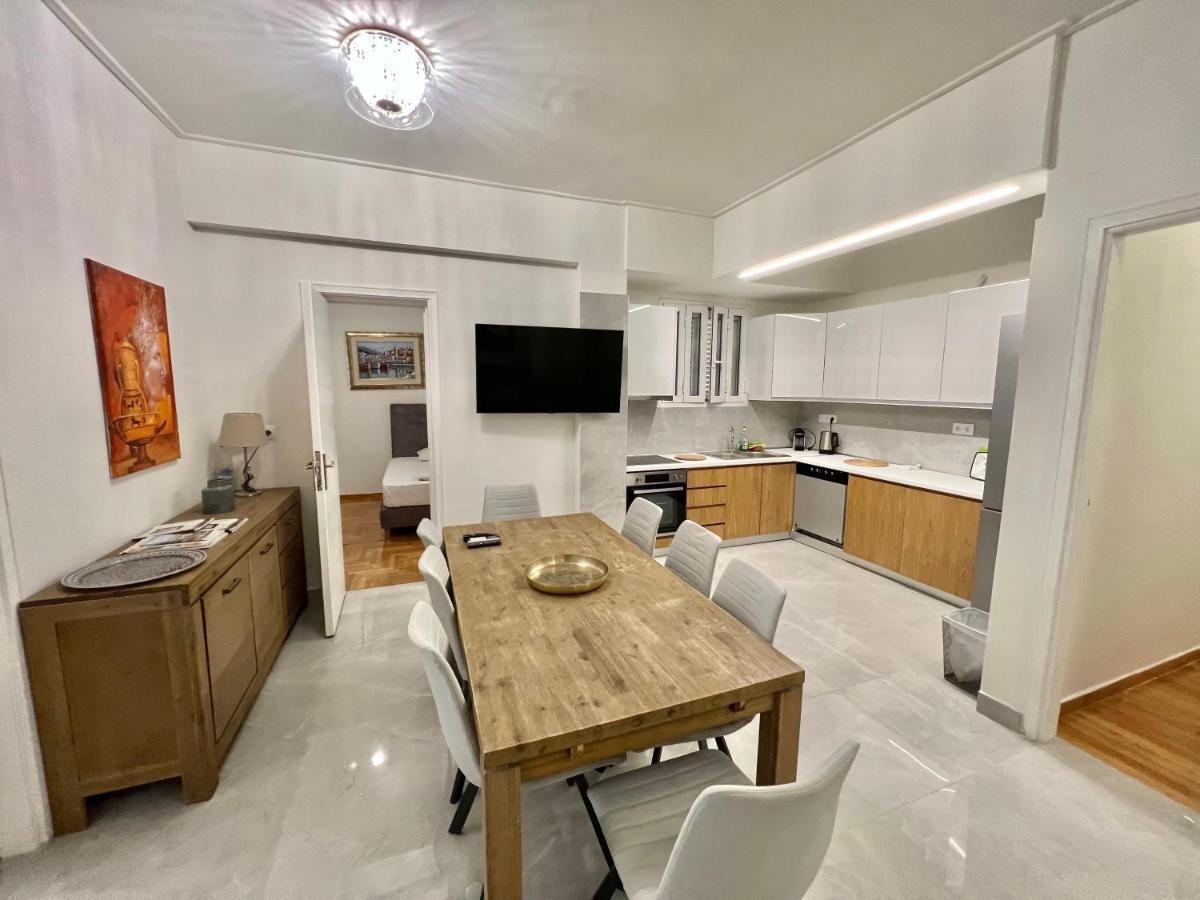 אתונה Victoria Grand Palace Apartments מראה חיצוני תמונה