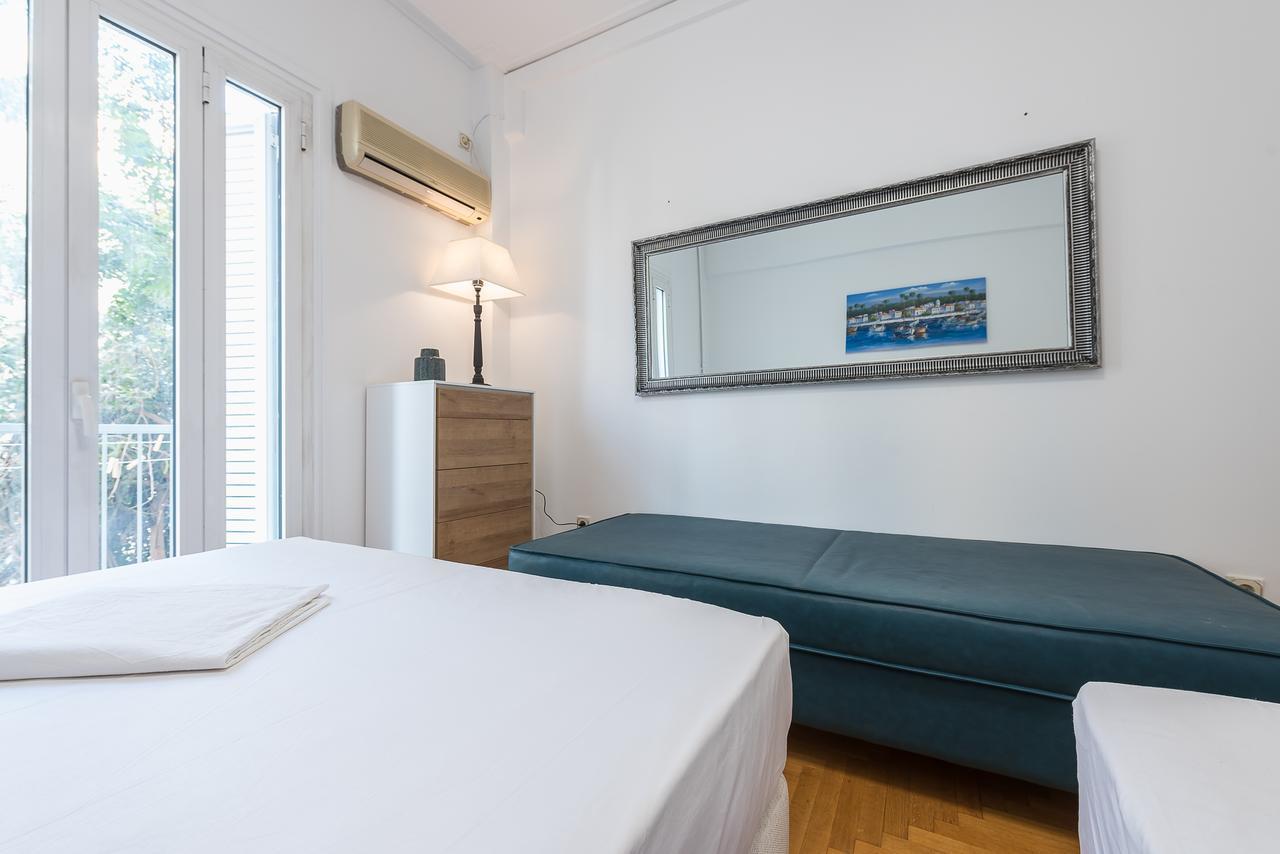 אתונה Victoria Grand Palace Apartments מראה חיצוני תמונה