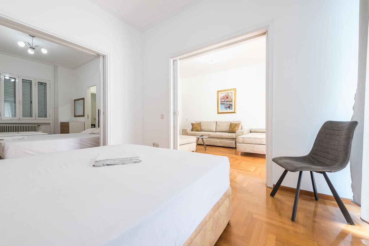 אתונה Victoria Grand Palace Apartments מראה חיצוני תמונה