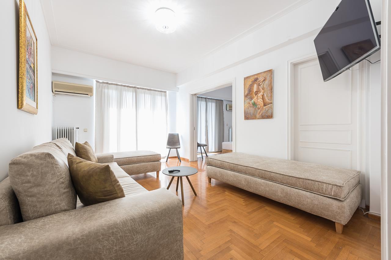 אתונה Victoria Grand Palace Apartments מראה חיצוני תמונה